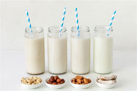 What’s the healthiest non-dairy milk? It depends.