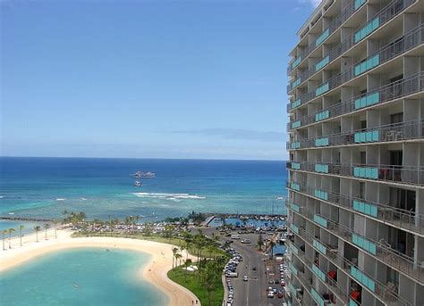 Ilikai Hotel & Suites on Waikiki Beach - Airline Flight Cabin Crew