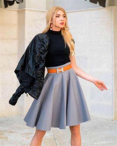 22 Knee Length Skirt Outfit Ideas with Styling Tips