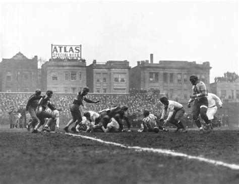 Bears Are 1933 NFL Champions Photograph by Underwood Archives - Pixels