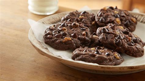 HERSHEY'S Doubly Chocolate Cookies | Recipes