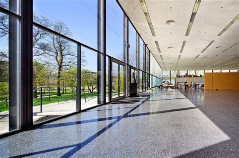 Mies and Modernism: The IIT Campus Tour | Walking Tours | Chicago ...