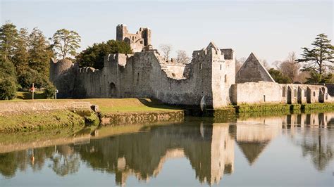 Best castles in Cork - Historic European Castles