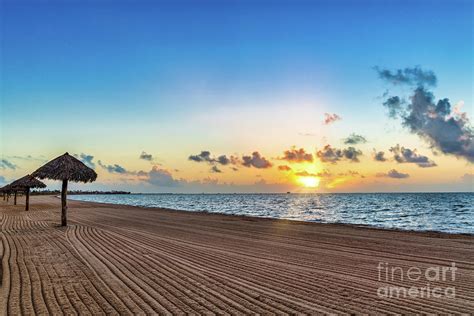 Rockport Texas Beach Sunrise Glow Photograph by Bee Creek Photography ...