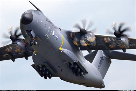 Airbus A400M Atlas - Airbus | Aviation Photo #2147913 | Airliners.net