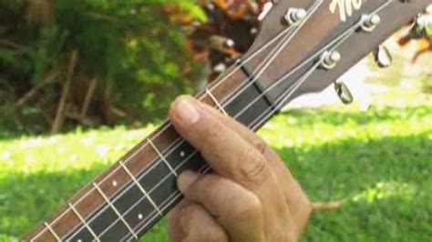 How to Play a D7 Chord on Ukulele - Howcast