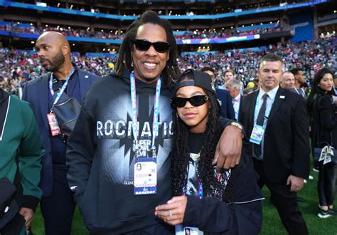 Jay-Z Makes Sure Blue Ivy Looks Perfect For Super Bowl Photos