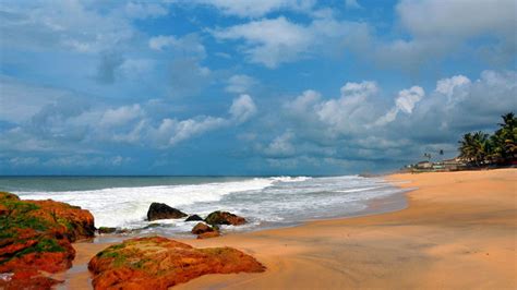 10 Must-Visit Ghana Beaches (Travel Guide) - Life Is a Journey of Escapes