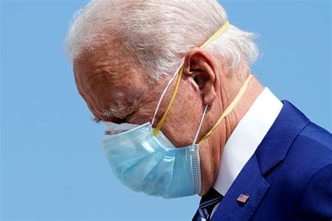 As COVID-19 mask mandates lift, Biden faces limits of bully pulpit