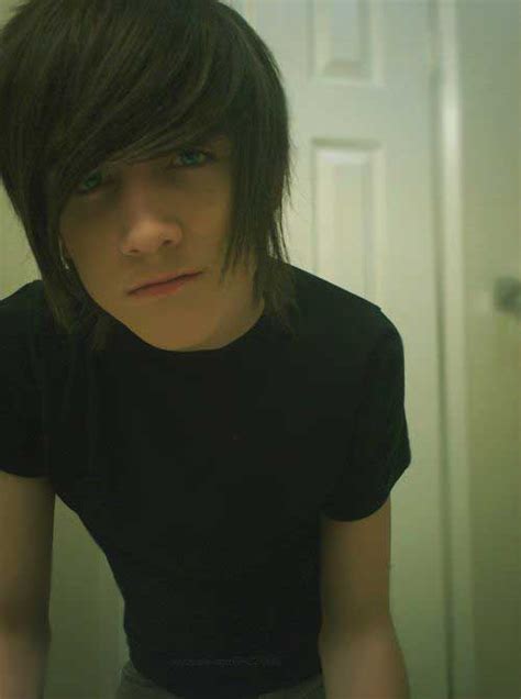 10 New Emo Hairstyles for Boys | Mens-Hairstyle.Com