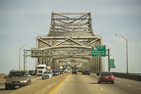 Bridge Baton Rouge editorial stock image. Image of river - 51424359