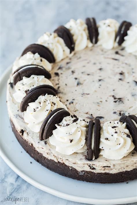 No Bake Oreo Cheesecake - 6 ingredients! [VIDEO] - The Recipe Rebel