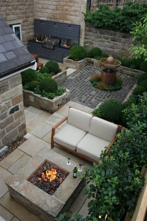 30 Outdoor Courtyard Design Ideas