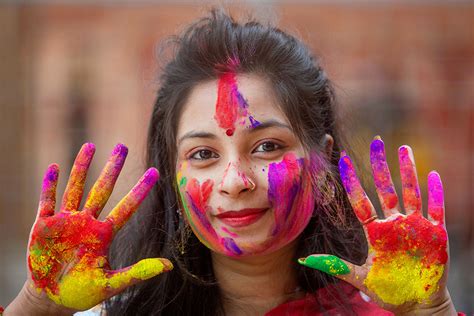 Exploring the Vibrant Colours of Holi 2023: A Hindu Celebration Unleashed