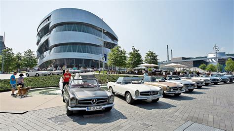 The Mercedes-Benz Museum | Mercedes-Benz Group > Company > Tradition ...