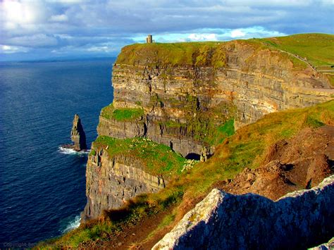 Ireland's Stunning Cliffs of Moher