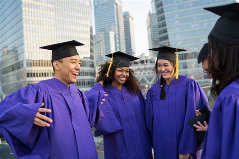 NYU Alumni Reflect on Their Nontraditional Paths - MEET NYU