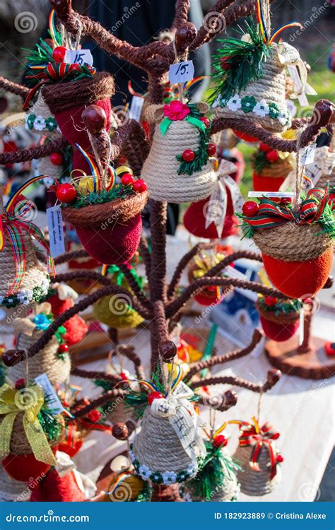 Traditional Romanian Handmade Christmas Decorations for Sale at the ...