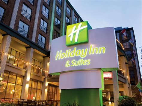 Holiday Inn Hotel & Suites Vancouver Downtown Hotel by IHG