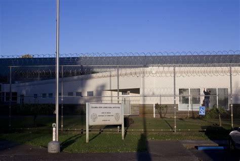 Inmate at Columbia River Correctional Institution dies - oregonlive.com