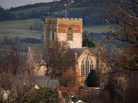 St Asaph Cathedral | VisitWales