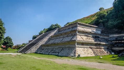 Great Pyramid of Cholula, Mexico - Landmark Review | Condé Nast Traveler