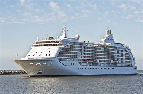 Regent Seven Seas Cruises Names Newest Ship Seven Seas Grandeur ...