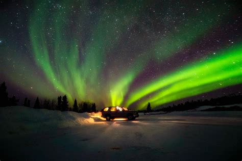 Northern Lights in Fairbanks, Alaska [OC] [2560 x 1709] : r/SkyPorn