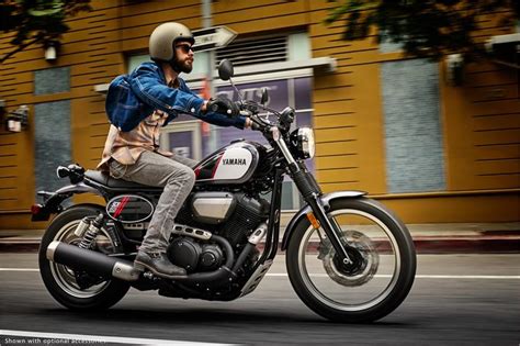 2017 Yamaha SCR950 Scrambler Introduced