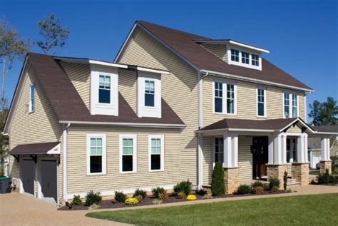 What Color Siding Goes with Weathered Wood Shingles? | Allura USA