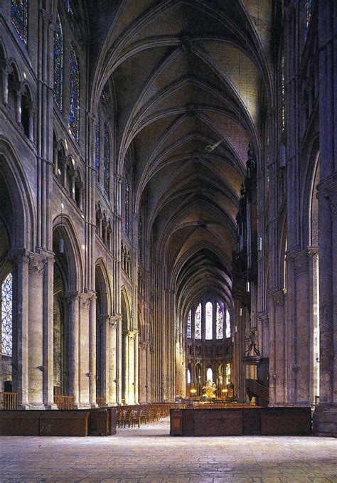 Interior de la Catedral de Chartres | Cathedral architecture, Chartres ...