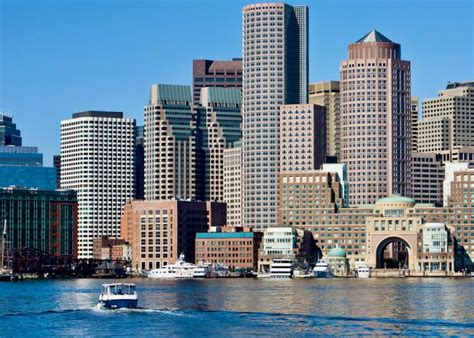 7 BEST HOTELS near Boston Logan Airport (Free Shuttle & Parking)