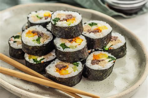 If You Love Sushi, Try These Korean Kimbap Recipes | Recipe ...