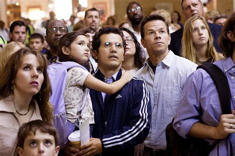 The Happening Movie Stills - Mark Wahlberg Photo (25024911) - Fanpop