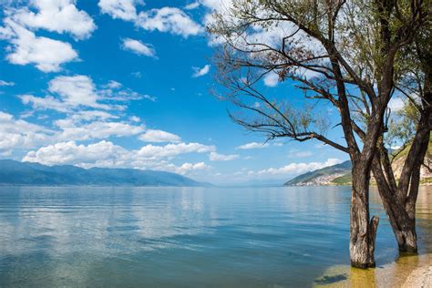 Scenic View of Sea Against Sky · Free Stock Photo