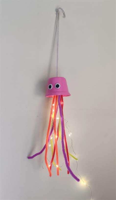 Easy DIY Jelly Fish Lamp Craft for Class 6 - Activity Single - FeviCreate