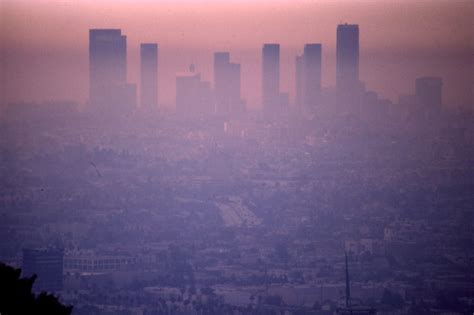 Photos: L.A.’s mid-century smog was so bad, people thought it was a gas ...