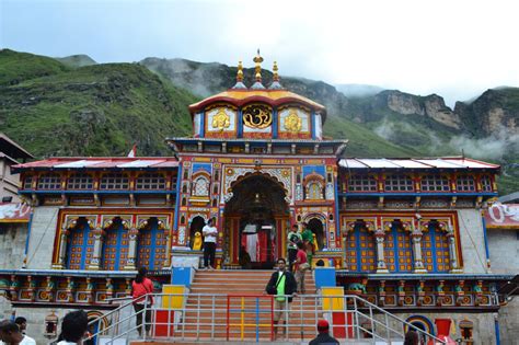 Badrinath Temple | Never Ever Seen Before