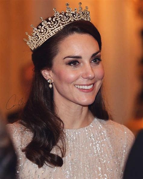 Favorite #Tiara for #duchessofcambridge #KateMiddleton 👸🏻👑 1, 2, 3, 4 ...