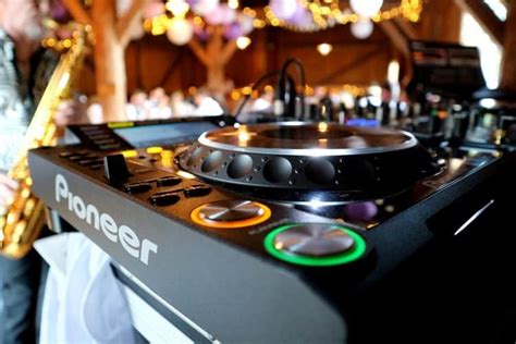 CDJ vs Controller: Understanding the Key Differences & Similarities