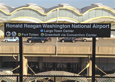 Ronald Reagan Washington National Airport Metro Station --… | Flickr