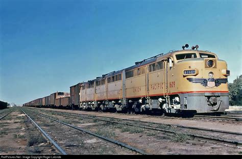 RailPictures.Net Photo: UP 1609 Union Pacific Alco FA-1 at Sidney ...