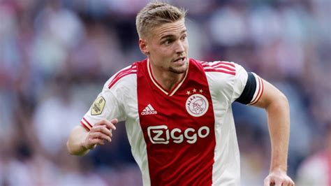 Ajax talent Taylor among first-time call-ups in Netherlands squad