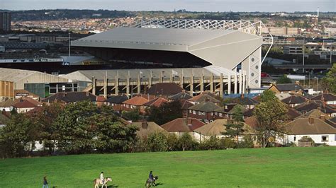 Leeds United announce plans to increase Elland Road capacity to 50,000 ...