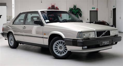 Volvo 780 Coupe Bertone specs, performance data - FastestLaps.com