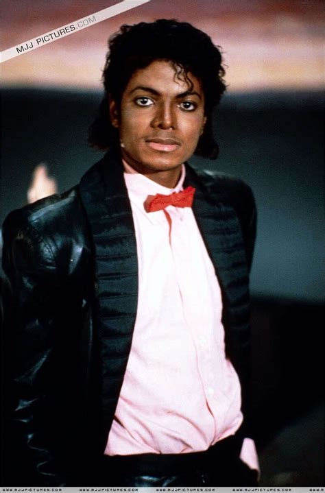 Classic Billie Jean outfit from (1983) Billie Jean music video ...