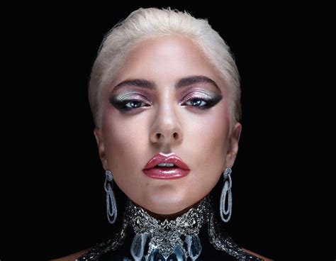 Check out these 6 eye makeup looks that make Lady Gaga more stunning ...