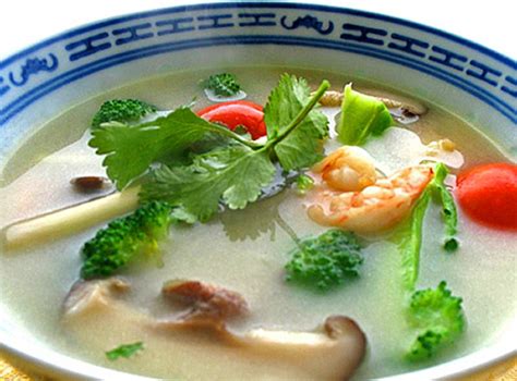 Thai Tom Yum Kung Recipe—Soup Without Coconut Milk