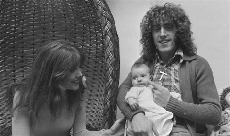 Roger Daltrey Biography, Age, Height, Wife, Net Worth, Family - World ...