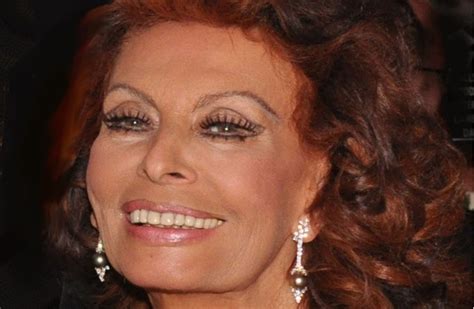 Sophia Loren 2020 - Sophia Loren La Bella Fashionista Fashion Icon ...